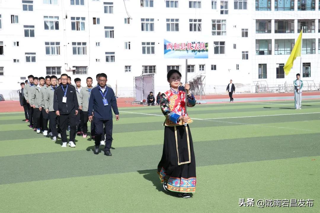 3月篮球邀请赛规则是什么_篮球邀请赛方案_篮球邀请赛邀请函图片
