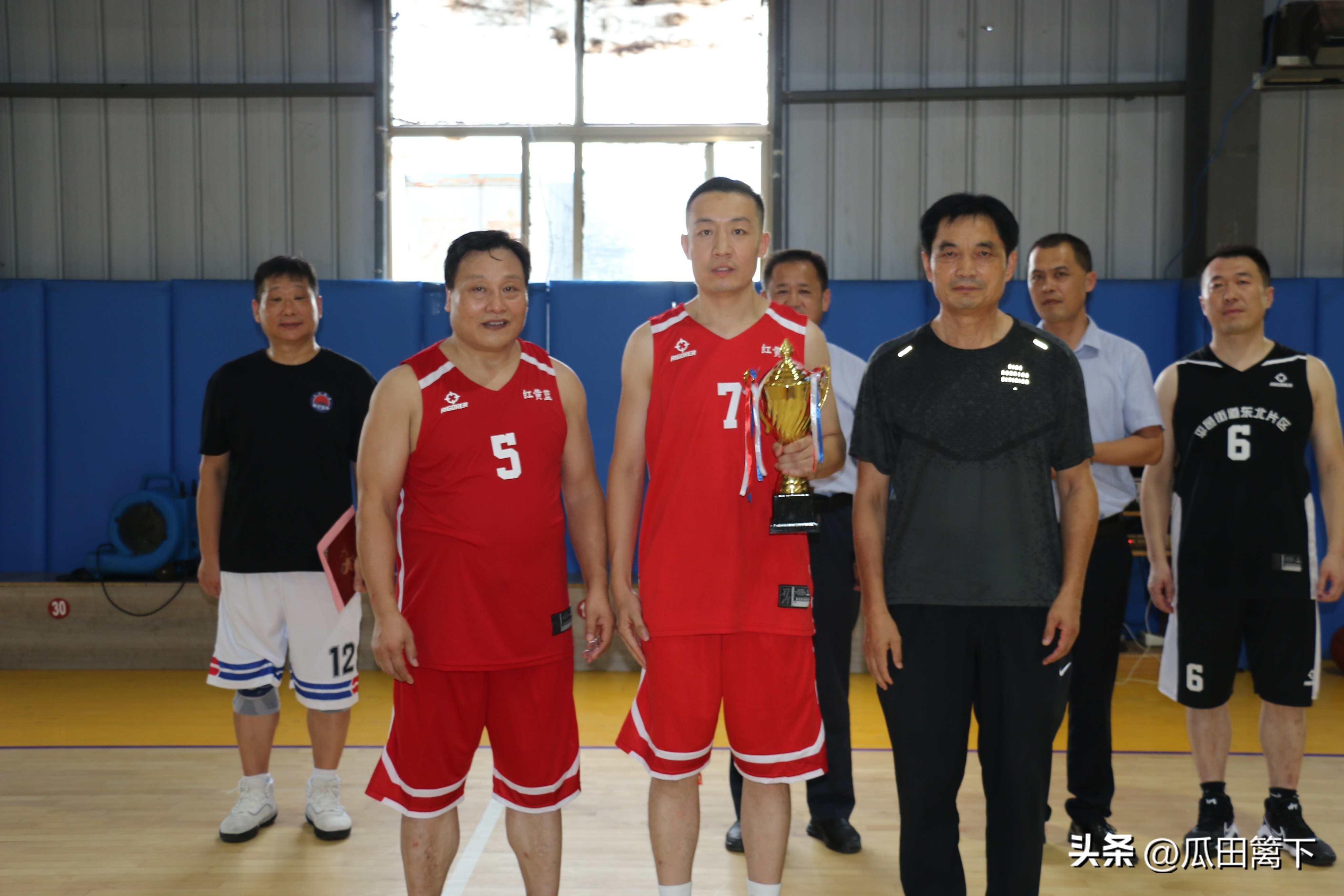 3月篮球邀请赛规则是什么_篮球邀请赛邀请函图片_篮球赛邀请赛