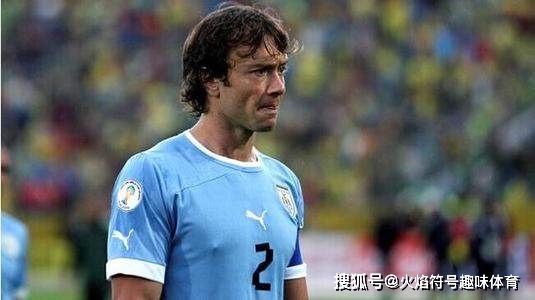足球黑暗事件_最黑足球比赛_历史上最黑的足球比赛