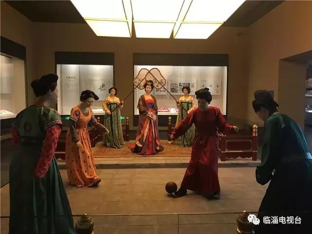 足球经典名画_足球画作品名_名画足球历史