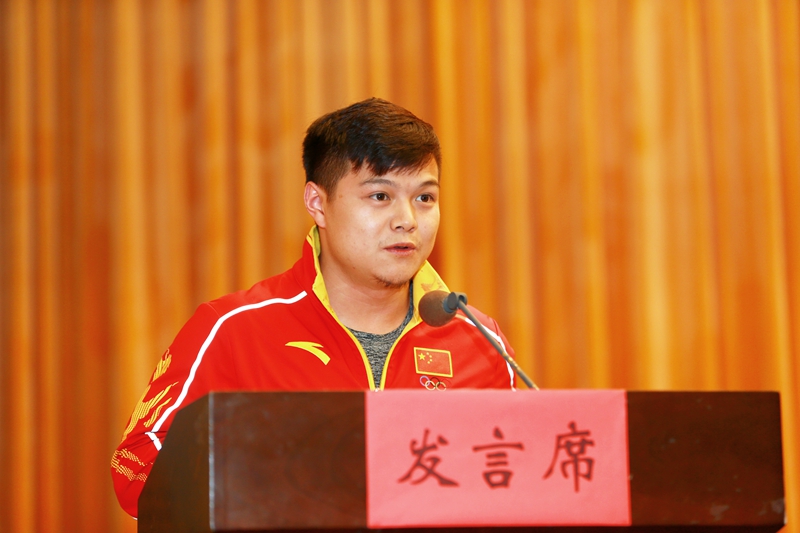 湖南湘西举重冠军_湖南举重世界冠军_湘西举重世界冠军是谁