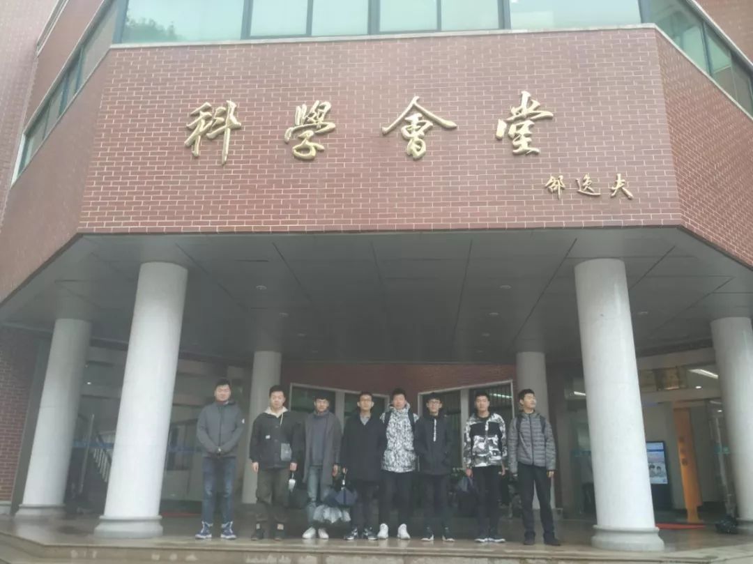 《篮球冠军》_篮球联赛冠军_集梦篮球赛各项冠军