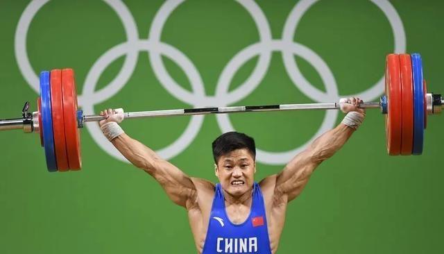 2021年篮球操_篮球操世界冠军是谁啊_篮球冠军视频