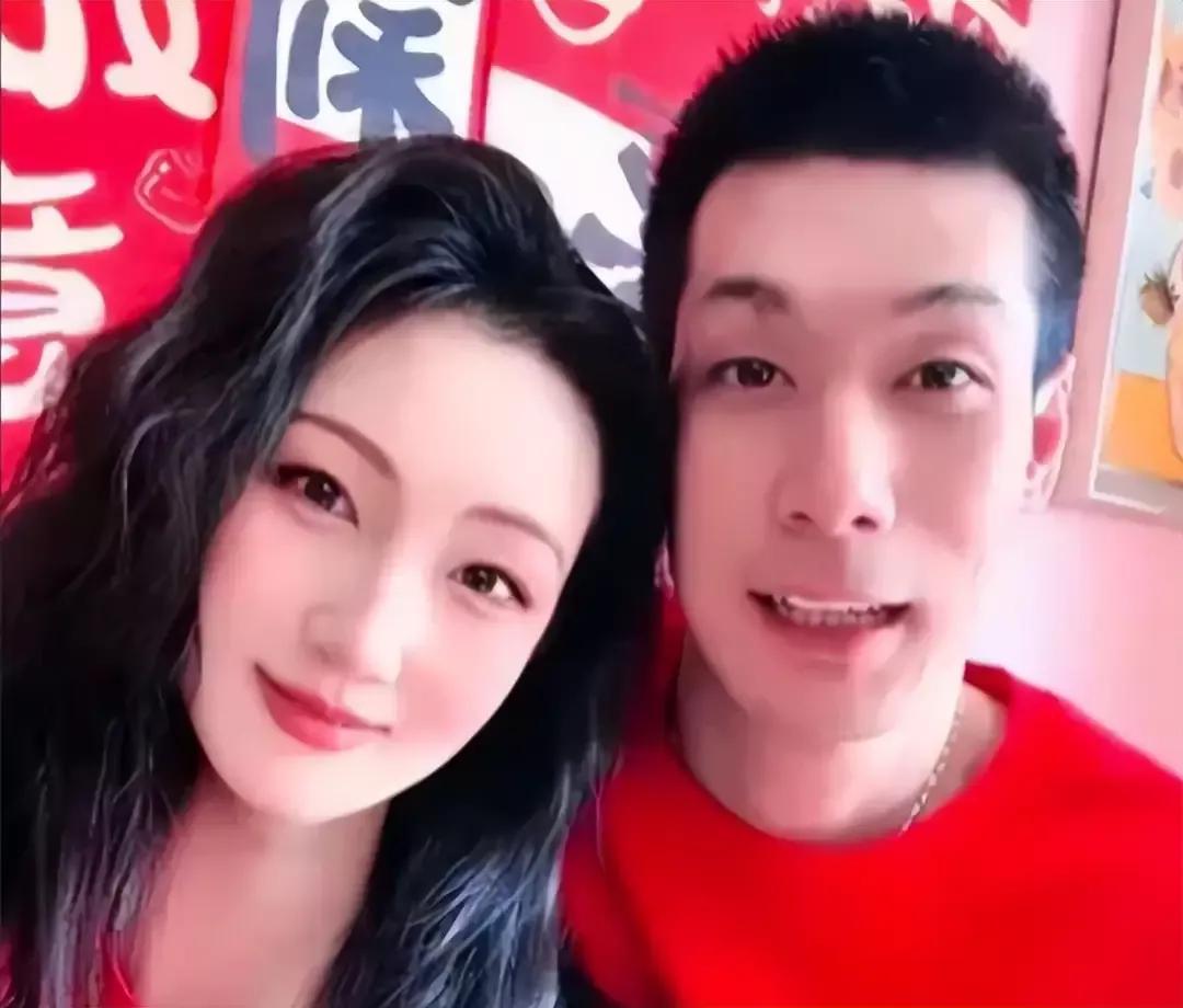 篮球高中联赛冠军_中国高中篮球冠军故事_高中篮球全国冠军