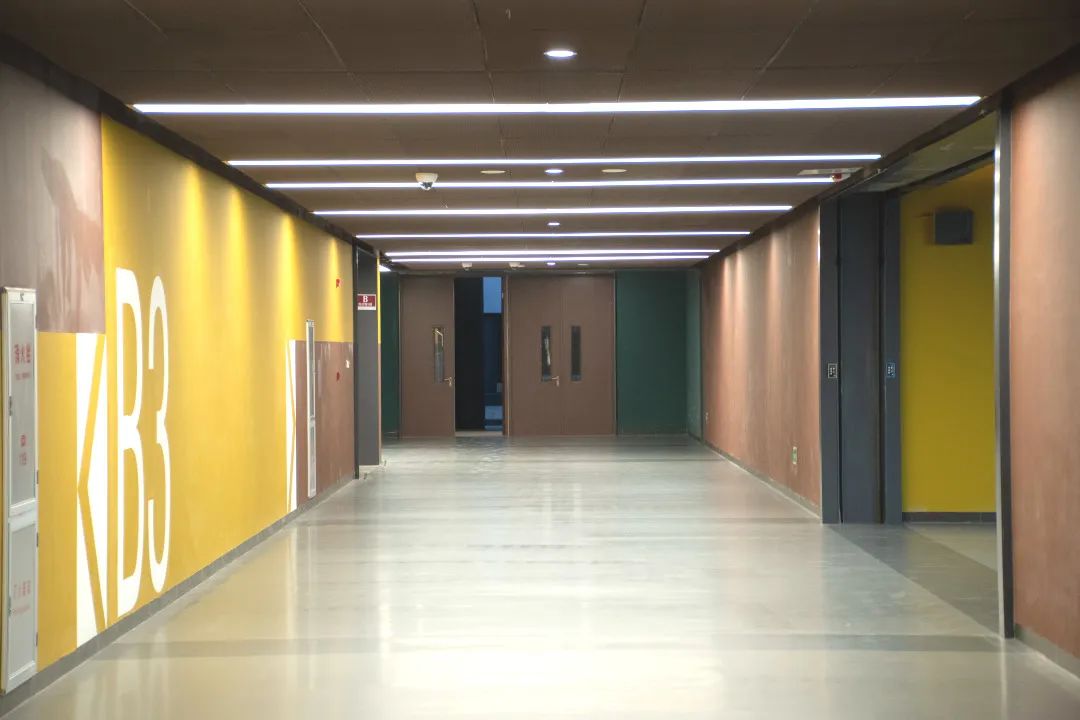 足球场地规则秒懂百科_足球场地介绍以及规则_场地足球规则介绍图片