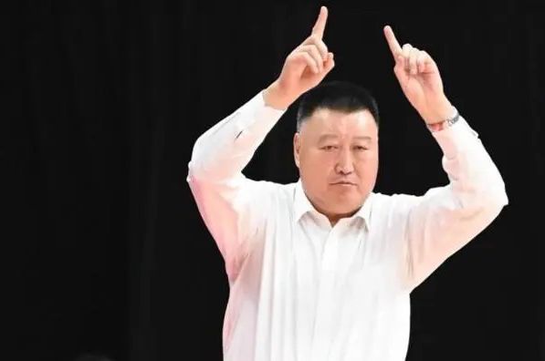 广西威壮篮球比赛视频_广西威壮篮球总冠军_广西威壮篮球队