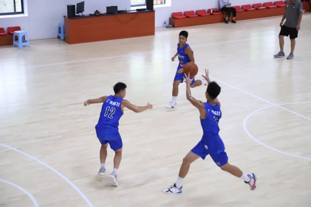 广西威壮篮球队队员名单_广西威壮篮球总冠军_广西威壮篮球队