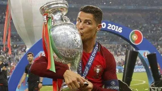 fifa足球世界欧洲冠军联赛c罗_冠军欧洲c罗_c罗欧洲国家联赛