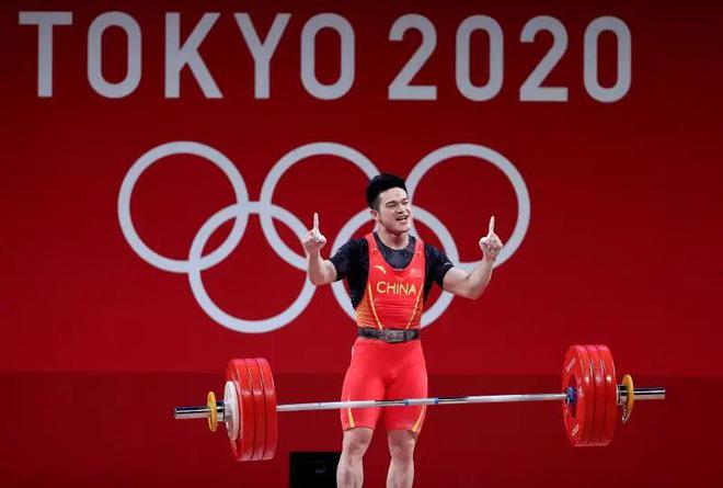 奥运举重冠军2020_2021奥运冠军举重运动员_2021奥运举重冠军人名